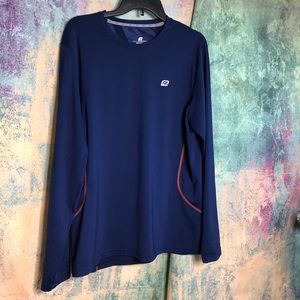 📌Road Runner Sports Long Sleeves Men Shirt Size: L